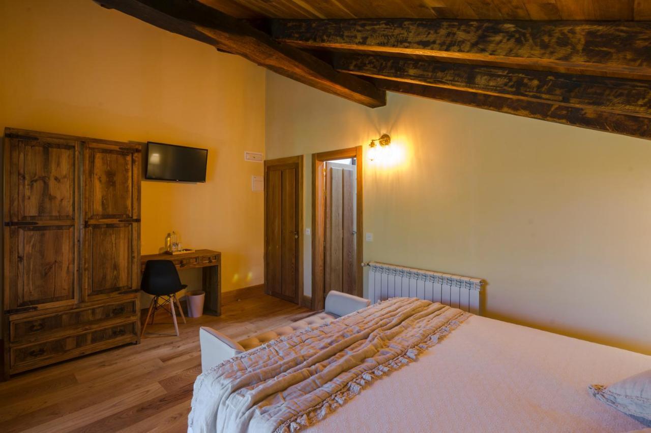 Posada Condado De La Mota موغرو الغرفة الصورة