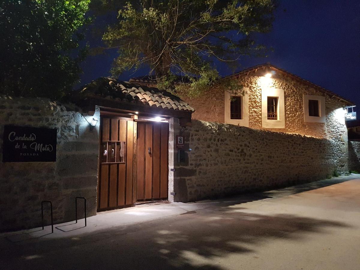 Posada Condado De La Mota موغرو المظهر الخارجي الصورة