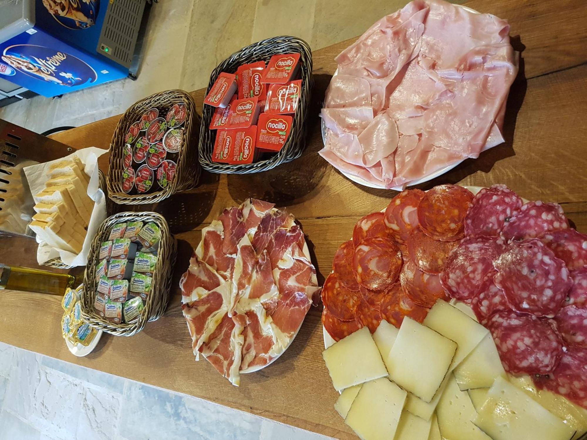 Posada Condado De La Mota موغرو المظهر الخارجي الصورة