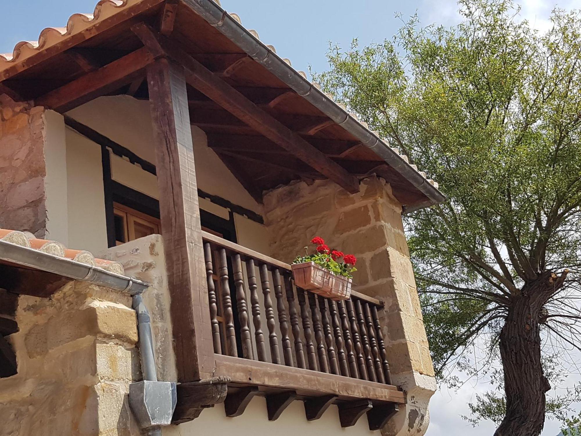 Posada Condado De La Mota موغرو المظهر الخارجي الصورة