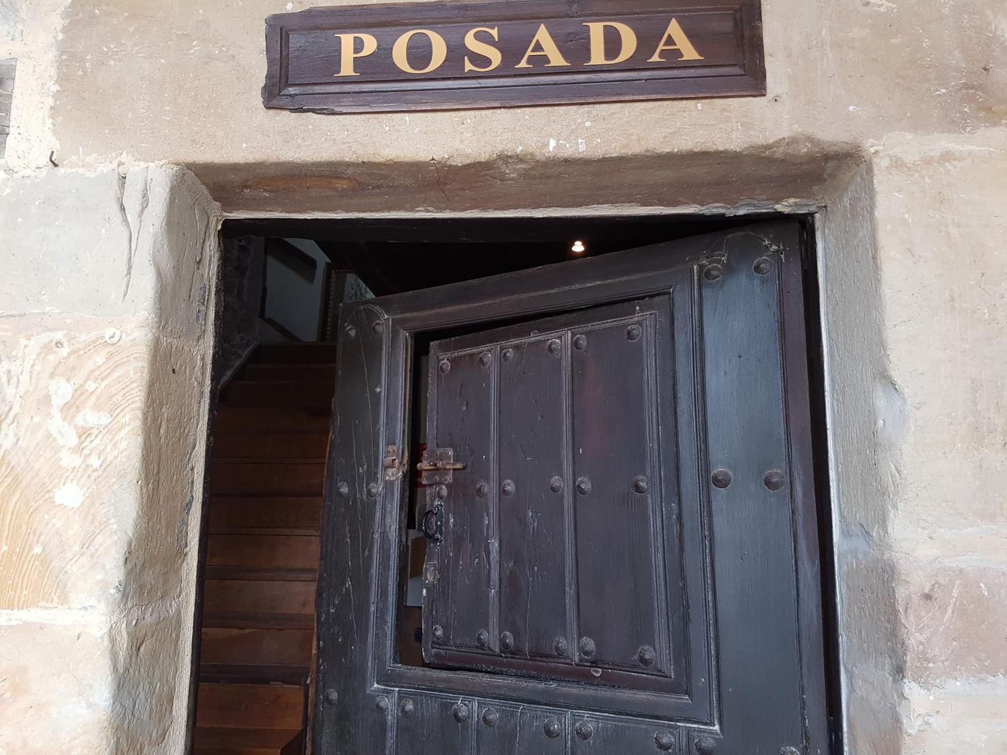 Posada Condado De La Mota موغرو المظهر الخارجي الصورة